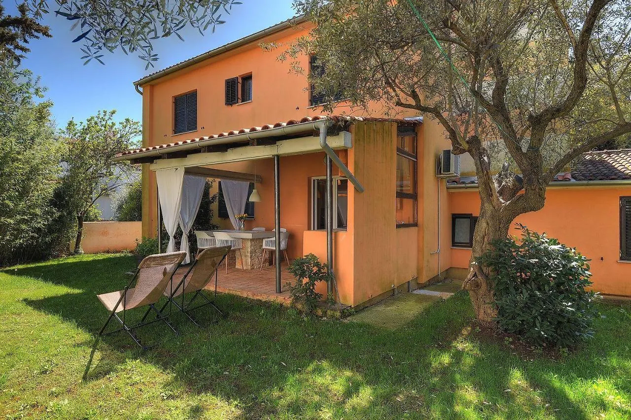 Modern Mit Toller Terrasse Apartment Fazana